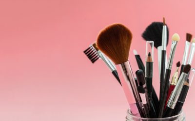 Comment bien nettoyer les pinceaux de maquillage ?